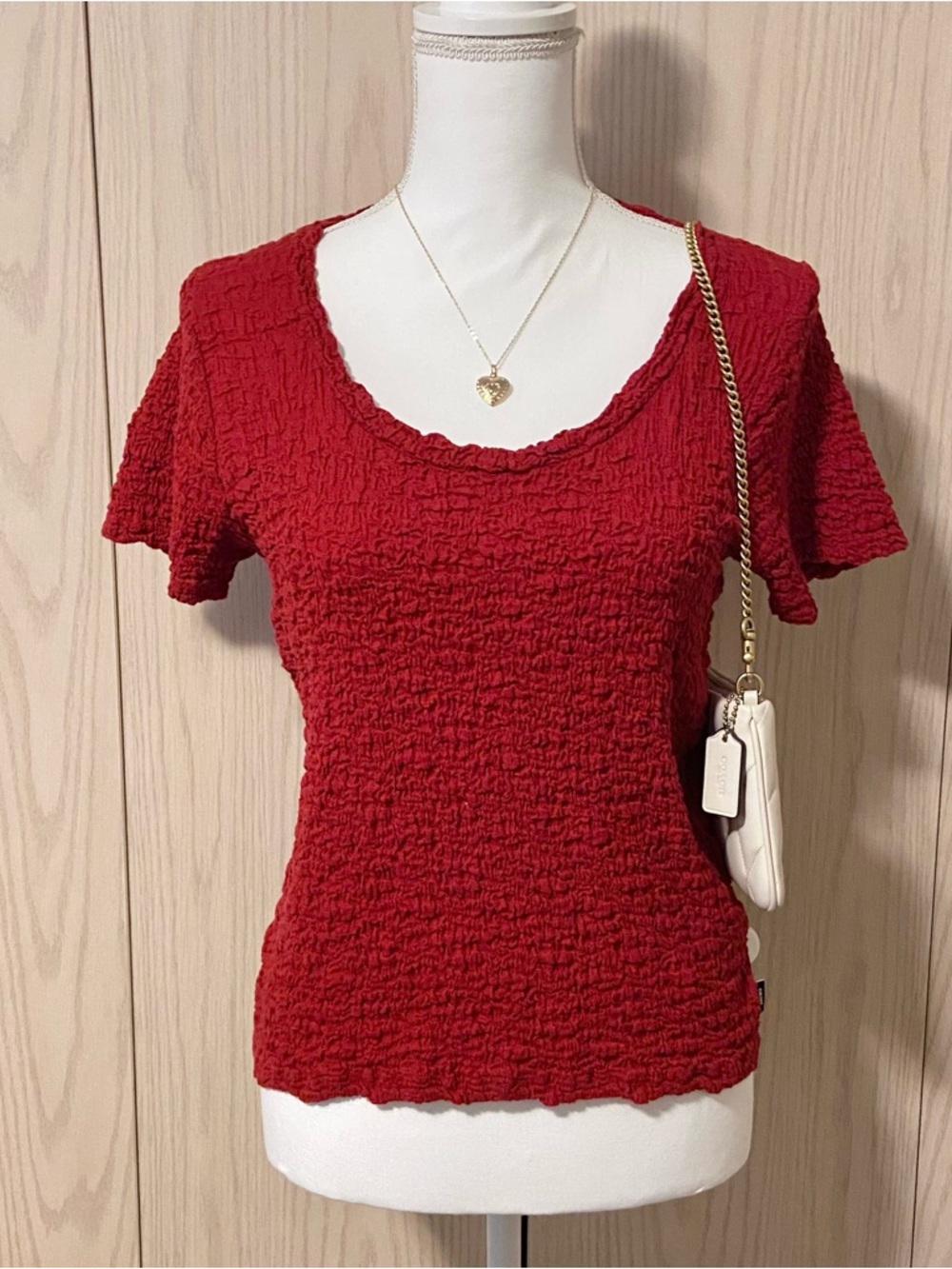DKNY Shirt Women’s Small Red Ruffled Short Sleeve Top Y2K Romantic Coquette Boho